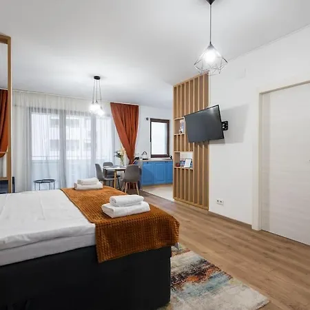 Urban Vogue - Soho Apartment